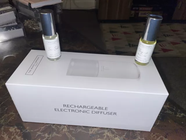 The White Company Rechargeable Electronic Diffuser + 2 Fragrance Oils NEW