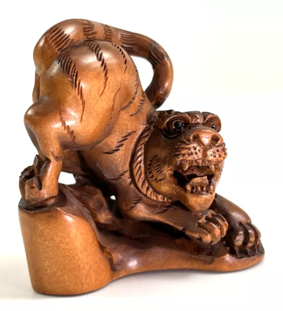 Japanese Netsuke Tiger Hand Carved Boxwood 1.75 Inch Bead Signed 石川 Ishikawaa