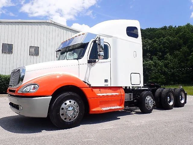 2006 Freightliner Columbia Tri-Axle Truck Tractor 515Hp Series 60 Detroit