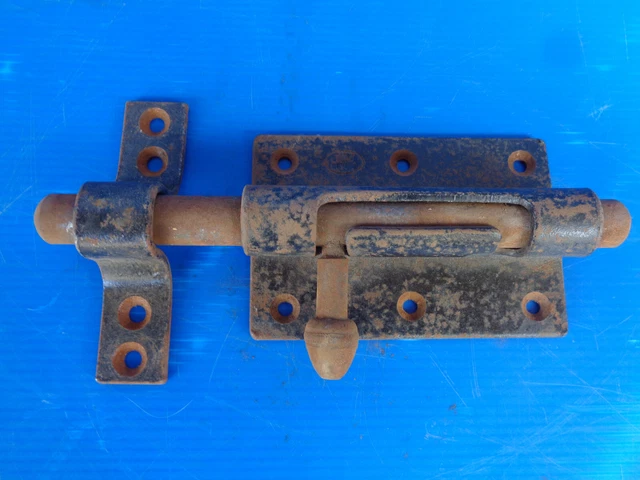 Quincaillerie ancienne ameublement & batiment | et