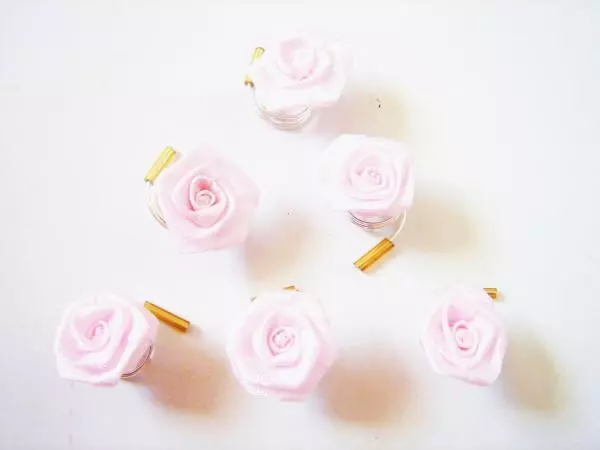 Haarschmuck - 6 Haarspiralen Curlies mit Rosen in der Farbe: rosa