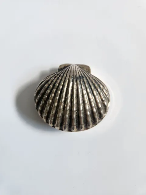 vintage shell sterling silver pill box scallop 925 snuff trinket beach treasure