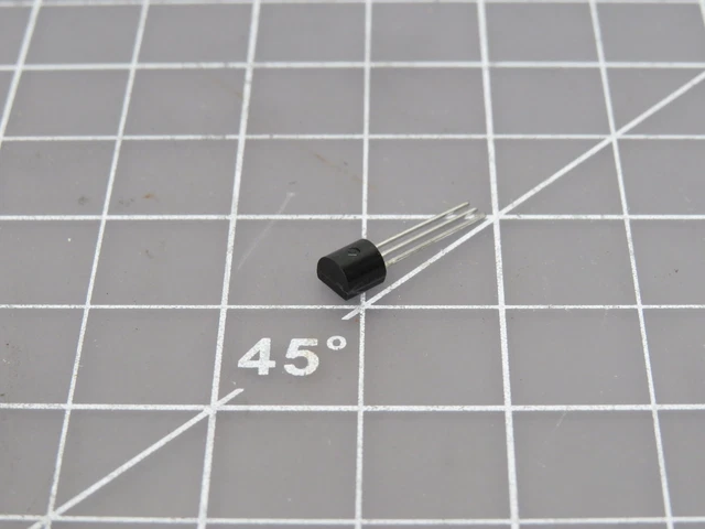 Lot of 2000 Fairchild MPS6534 Transistor PNP 40V 0.8A TO-92 T164869