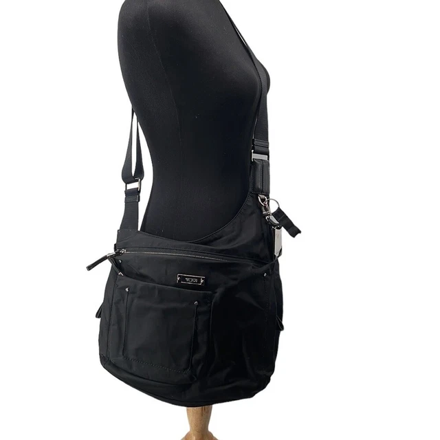 TUMI Voyager black Sumatra vinyl crossbody bag 22in strap UNISEX black travel