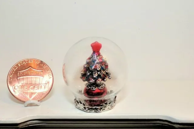 New! Lovely 1:12 Scale Dollhouse Miniature Christmas Tree Glass Dome Snow Globe