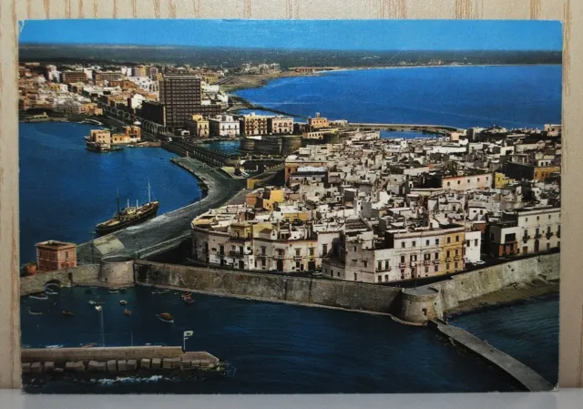 Cartolina Gallipoli Città Vecchia Porto Turistico Riviera Sauro  '80 viaggiata