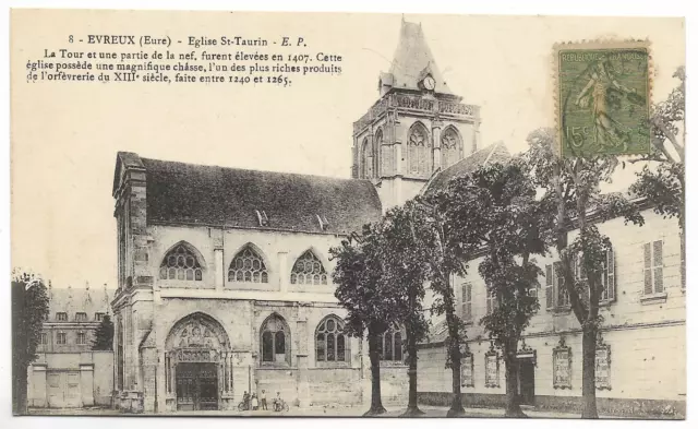CPA " EVREUX - Eglise St Taurin - La Tour et une partie de la nef
