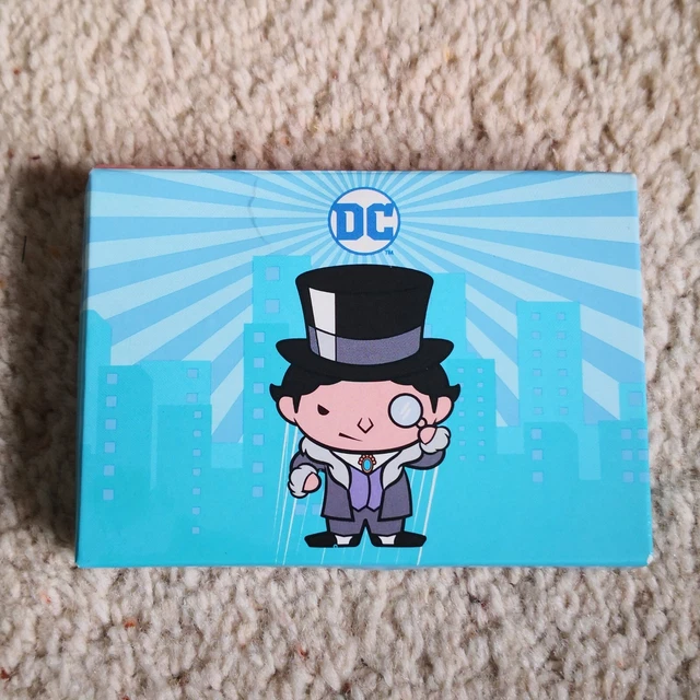 Spielzeug - McDonalds Happy Meal 2022 DC Sammlerstück geprägte Dose - Pinguin - Neu