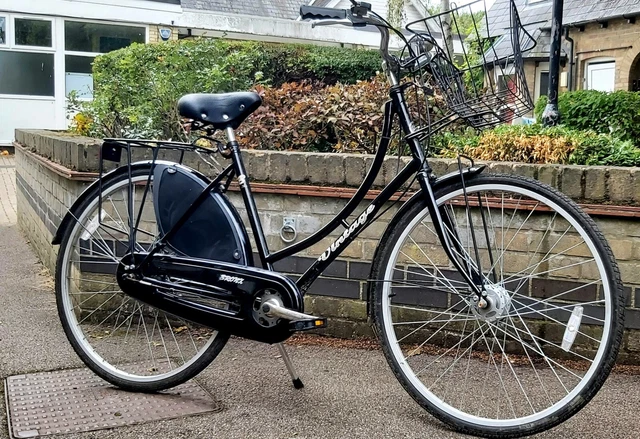 BRONX VINTAGE CLASSIC black ladies bicycle 120.00 PicClick UK