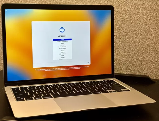 Apple MacBook Air 13.3 inch (512GB,Intel i5, 16GB) Laptop Silver