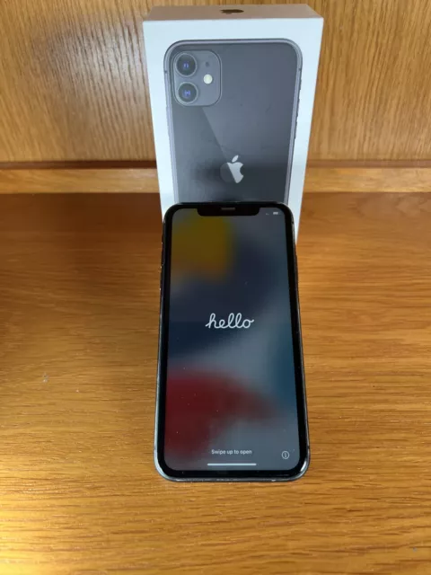 Apple iPhone 11 - 64Go - Noir (Désimlocké) avec vitre arrière cassé