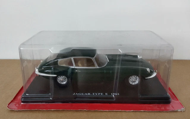 Hachette 1/24 -- Auto Vintage. Jaguar Type E 1962 -- Neuf Blister