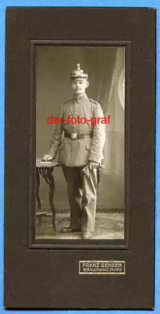 Foto, Soldat in Feldgrau mit Artillerie-Helm, um 1916 !