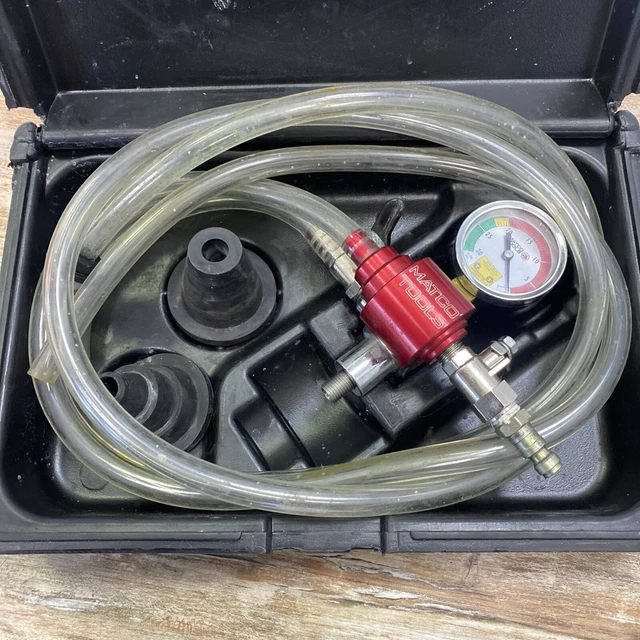 Matco Tools MCR103U Vacuum Venturi Cooling System Refiller good condition Matco Tools MCR103U Vacuum Venturi Cooling System Refiller good condition