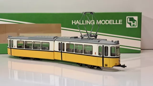 Halling GT4 Stuttgart mit Antrieb Nr. 403 Tram Strassenbahn H0 1/87 Neu