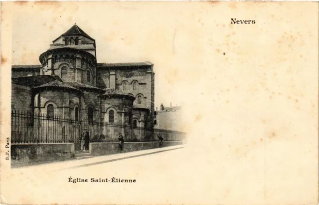 CPA AK NEVERS - Église St-ÉTIENNE (355634)