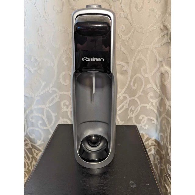 SODASTREAM JET SPARKLING Portable Home Water and Soda Pop Maker Model