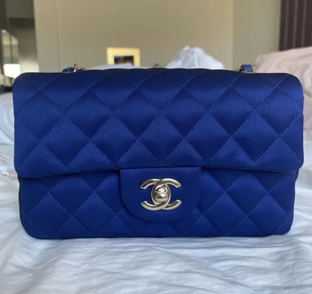 22 CHANEL CLASSIC Mini Flap Rectangular Bag In Blue Satin With