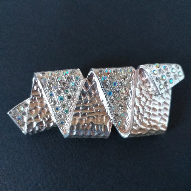 Jolie broche dolce vita doré vintage collector