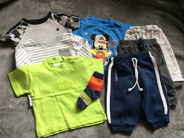 Pacchetto vestiti bambini. Età 3-6 mesi. Buone condizioni