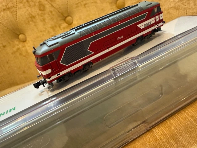 MINITRIX 16706 DIESELLOK BB 67613 NEUZustand Spur N nie bespielt OVP ...