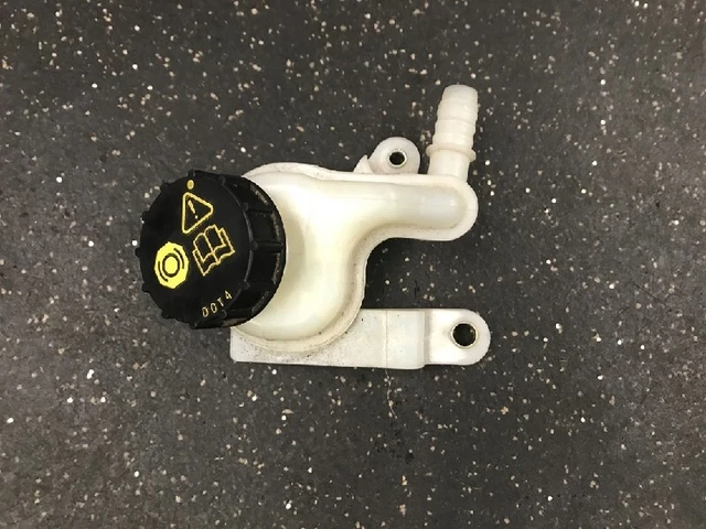 8V512K478AF FREIN LIQUIDE RESERVOIR Ford B-Max (JK8) 2014