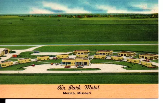 Mexico MO Air Park Motel Private Airport Adjoining Postcard c1950