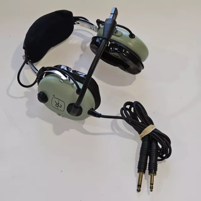 David Clark H10-13.4 Aviation Headset - Excellent Condition - UNTESTED