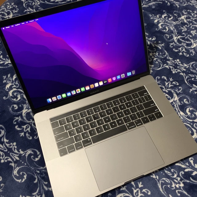 Apple MacBook Pro 15.4" (16GB,512GB SSD, Intel Core i9 9ª generazione, Touchbar…