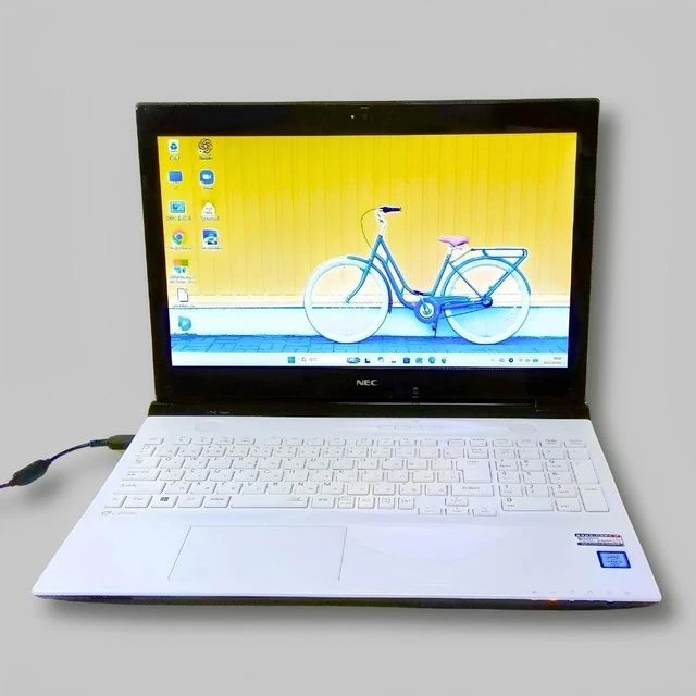 NEC LAVIE LAPTOP Windows 11 Core i3 8GB SSD256GB Blu-ray 15.6