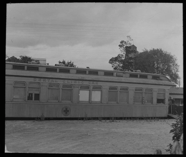 VINTAGE Magic Lantern Slide DENTAL SERVICE IN OUTBACK C1949 PHOTO AUSTRALIA NSW