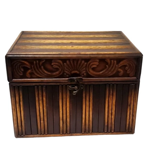 VINTAGE WOODEN TREASURE Chest Storage Medium Trunk Organizer Box 74.95