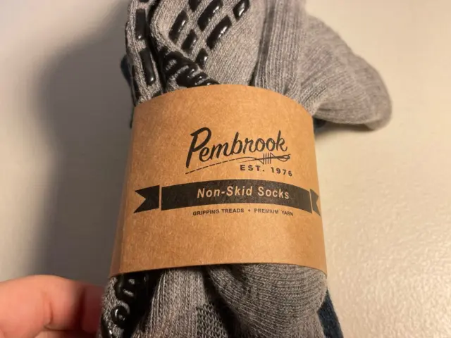 Pembrook Non Skid Crew Socks 2 Pairs Anti Slip Socks Size S/M hospital grip