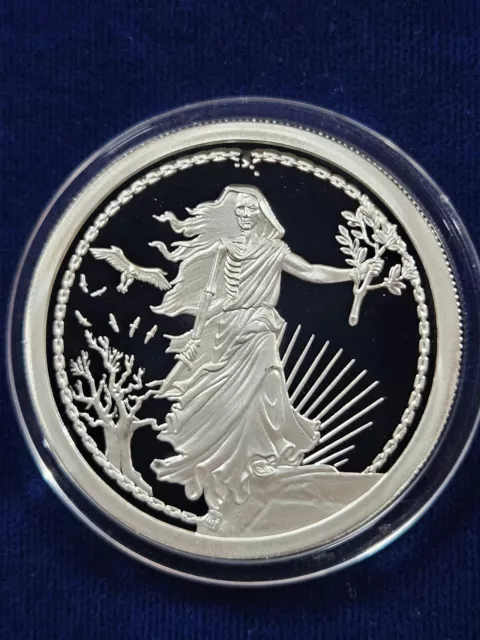 🌟Silver Shield 1 oz Freedom Girl/Walking Zombie SBSS DOUBLE OBVERSE Proof #/100