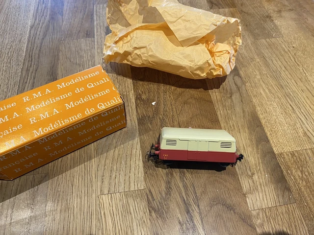 Rare rma ho 210 wagon plateforme citerne petrolier total, sncf transport petrole - Collection