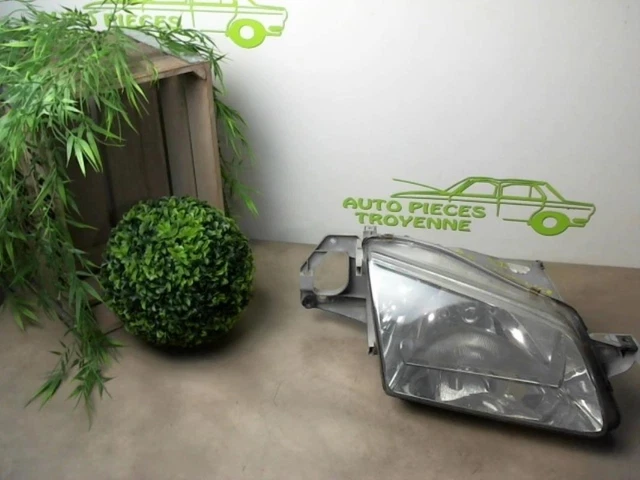 Phare Avant Gauche Halogène Pour Mazda 323 4 Phase 2 - Occasion Bon état - Garantie 12 Mois