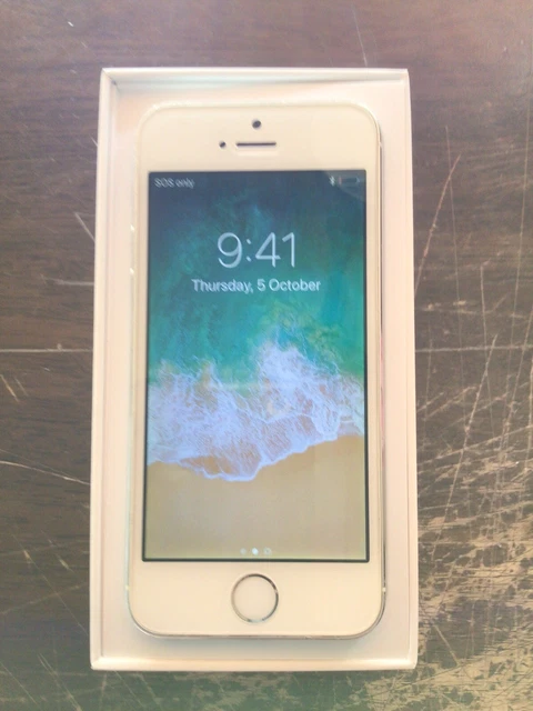 iPhone 5s Silver 16 GB au