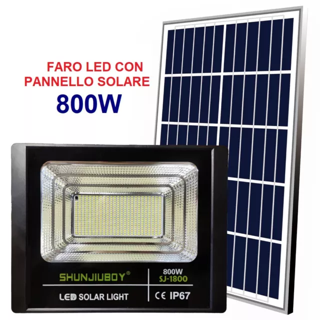 Faro 497 Led 800W con Pannello Solare Telecomando Batteria 12 ore clesse IP67++