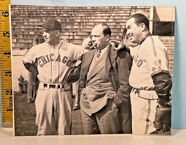 Photos, Vintage Sports Memorabilia, Sports Mem, Cards & Fan Shop