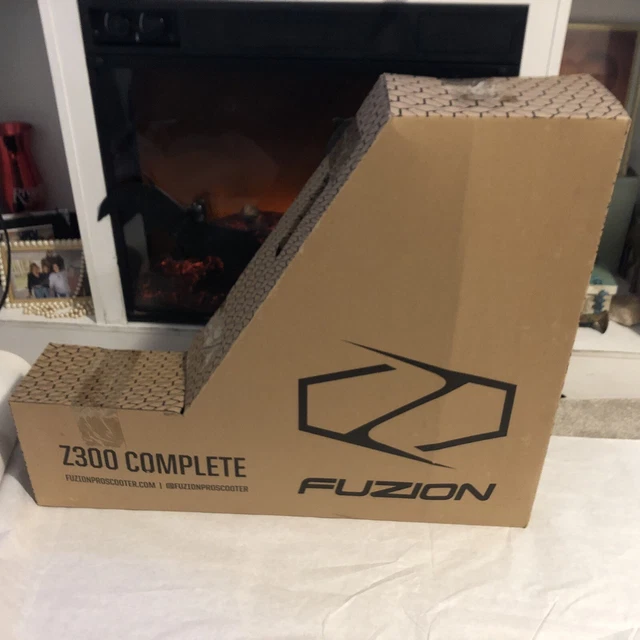 Fuzion Z300 Complete Scooter - Black