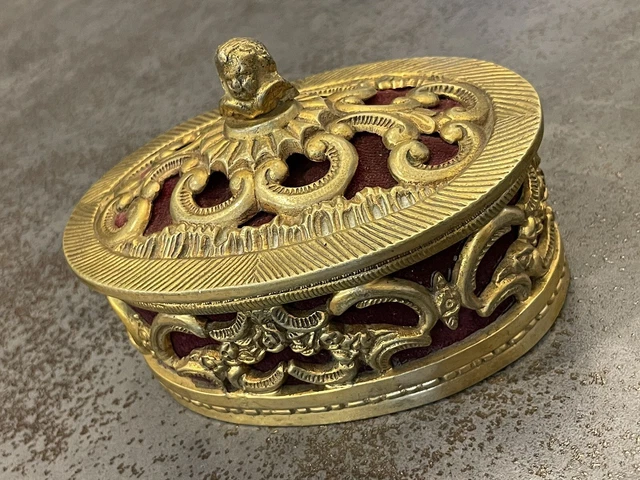 Boîte à Bijoux Ancienne En Velours Rouge Avec Ferronneries - Occasion, Décoration Vintage Et Romantique