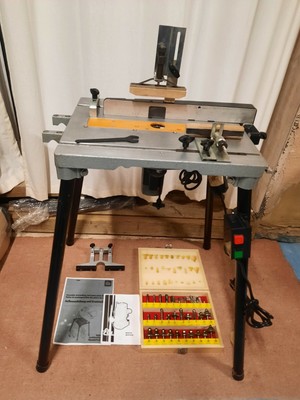 ELU ROUTER TABLE With Elu Mof96 Router 