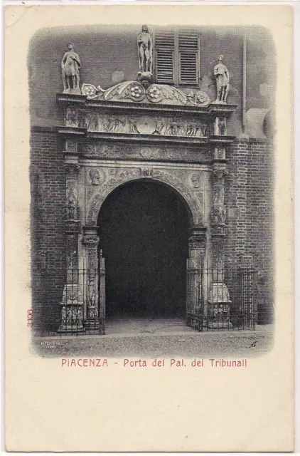 1900 - Piacenza - Porta del Pal. dei Tribunali