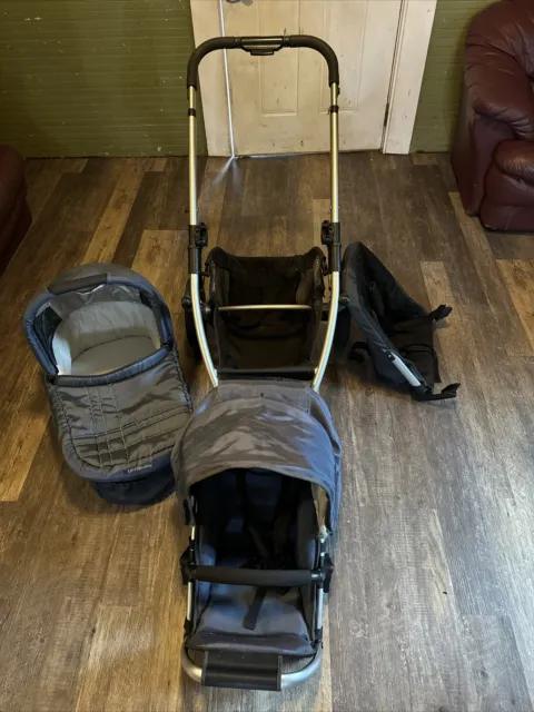 Uppababy Vista Stroller W/Bassinet, Rumble Seat, Toddler Seat. Great Stroller!