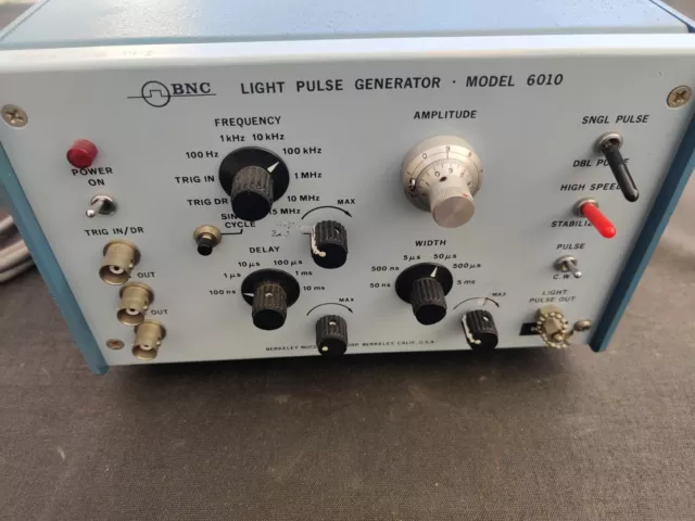 BERKELEY NUCLEONICS CORP BNC LIGHT PULSE GENERATOR Model 6010