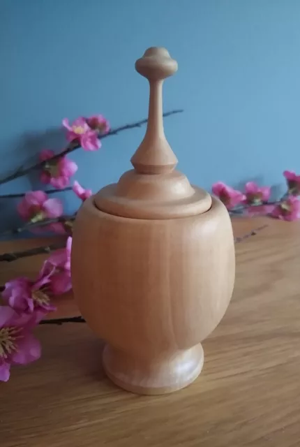 Fine Hand Turned Wooden Finial Lidded Pot Handcrafted Jar & Lid Natural Wood