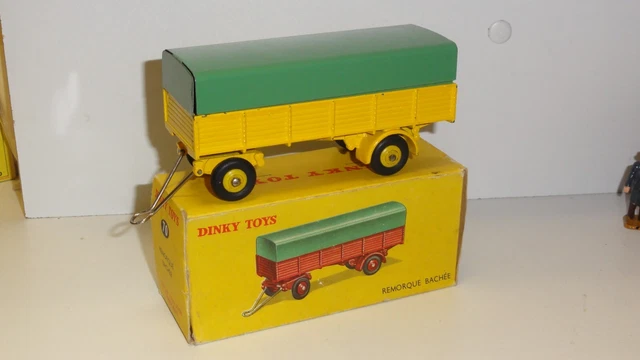 Dinky Toys 70 – Remorque Bâchée En Boîte D’origine – Occasion