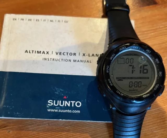 Sunto Vector watch / barometer / altimeter / compass