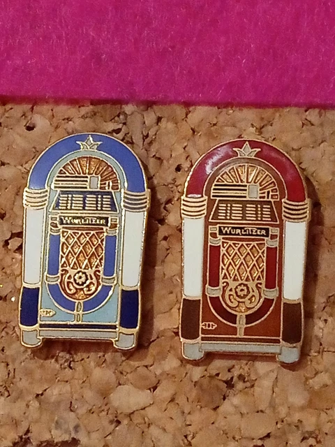 Pin's Les Saisies - Savoie - Émaillé Grand Feu - RARE - Neuf