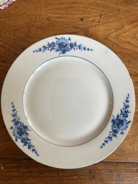Eschenbach Bavaria China Blue Danish Pattern Dinner Plates